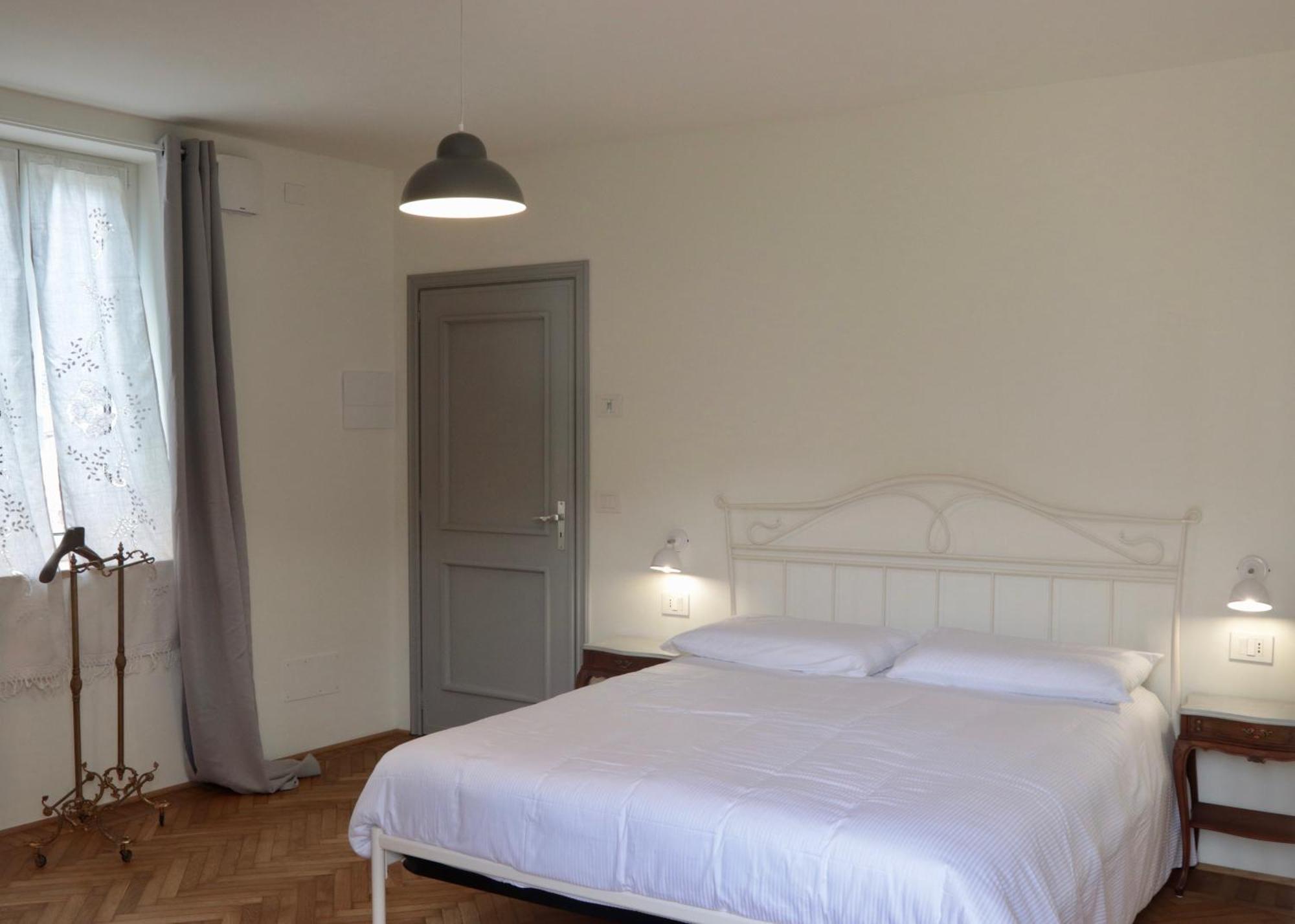 Casa Viola Bed And Breakfast Dimora Di Campagna Calice Ligure Esterno foto